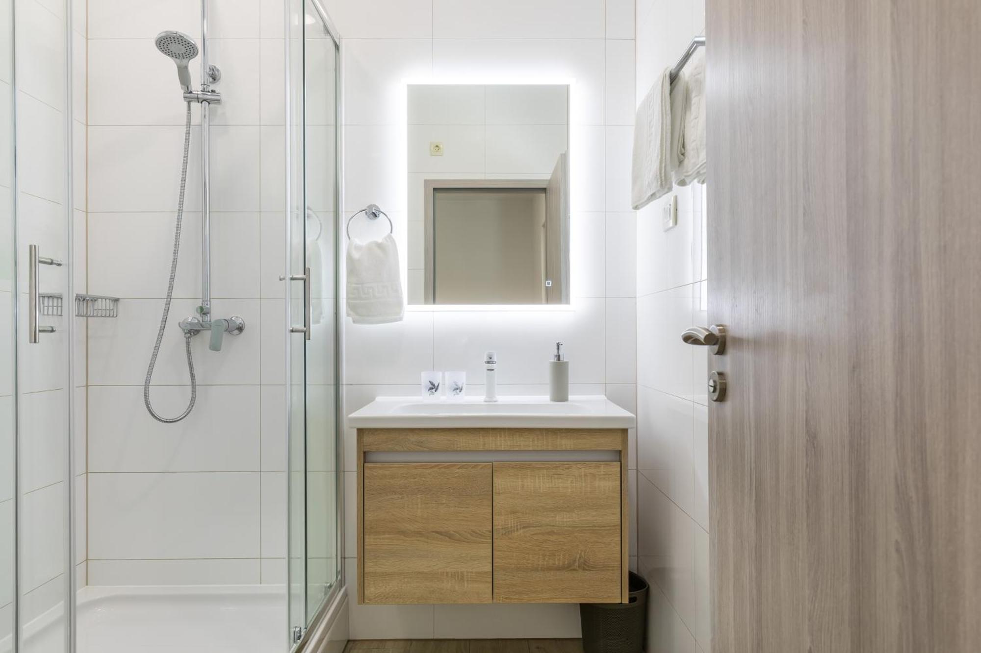 Luxurious Apartments Bona Fide ミミツェ 部屋 写真